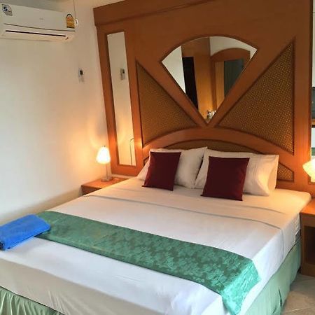 Waree'S Guesthouse Phuket Exteriér fotografie